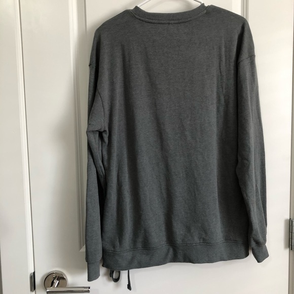 GARAGE GREY CREWNECK W/ TIE SIDE ON LEFT SIDE - SM - Picture 5 of 6